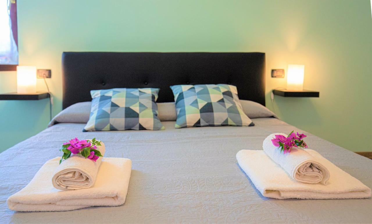 B&B Villa Apuana Marina Di Carrara Esterno foto