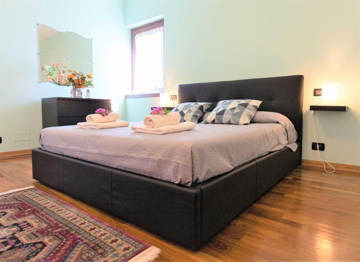 B&B Villa Apuana Marina Di Carrara Esterno foto