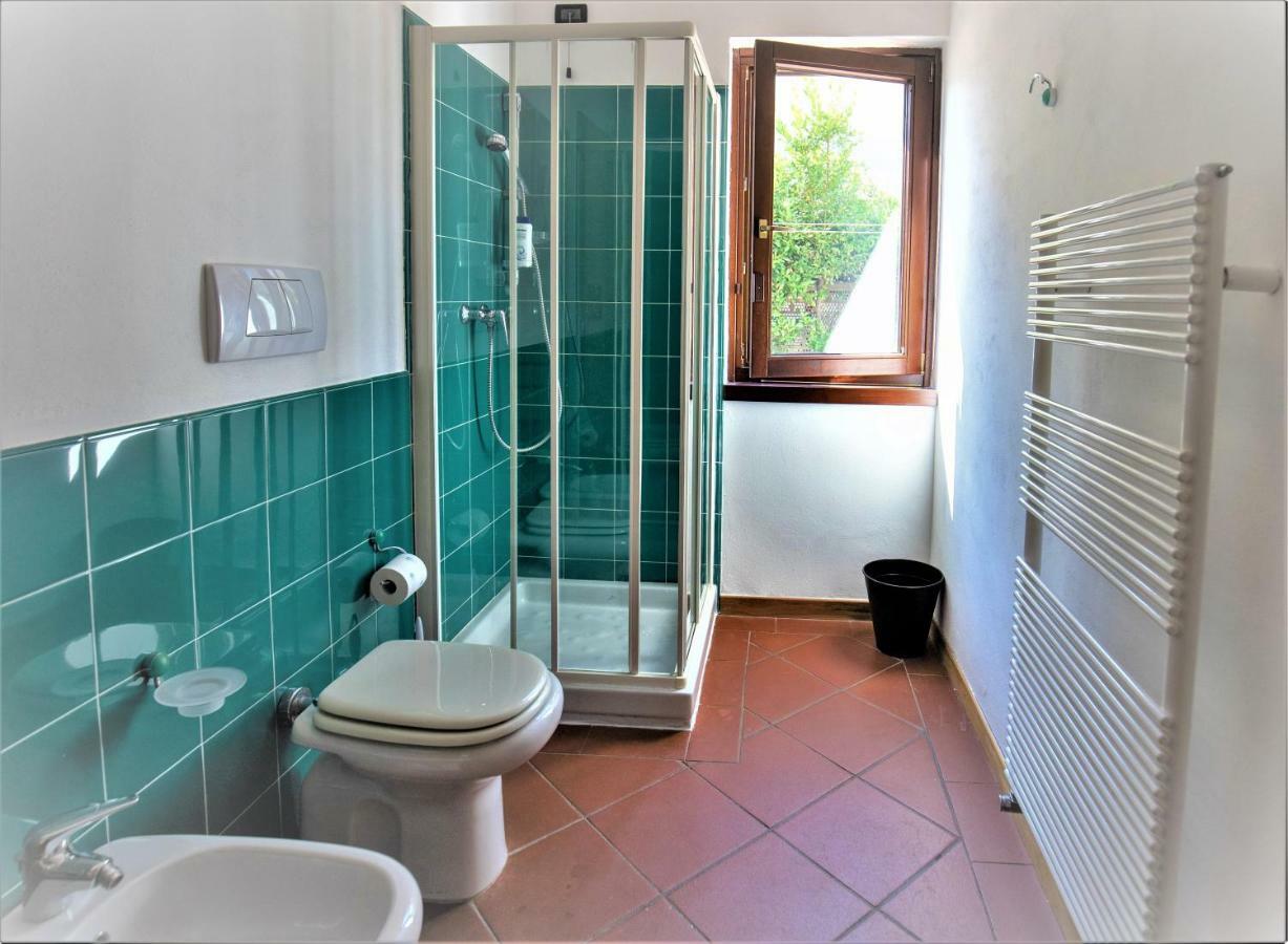 B&B Villa Apuana Marina Di Carrara Esterno foto